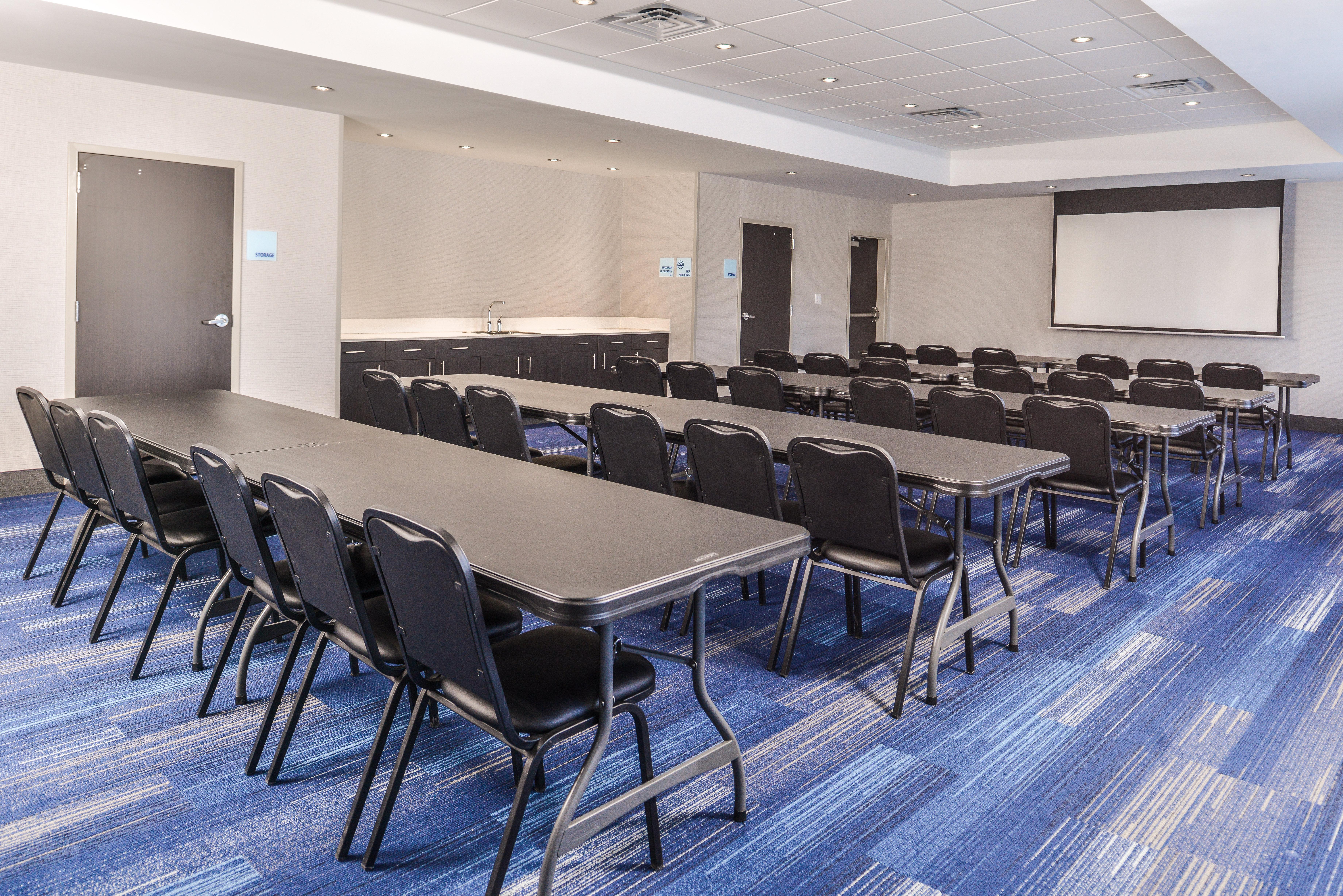 Holiday Inn Express & Suites - Kansas City - Lee'S Summit By Ihg Экстерьер фото
